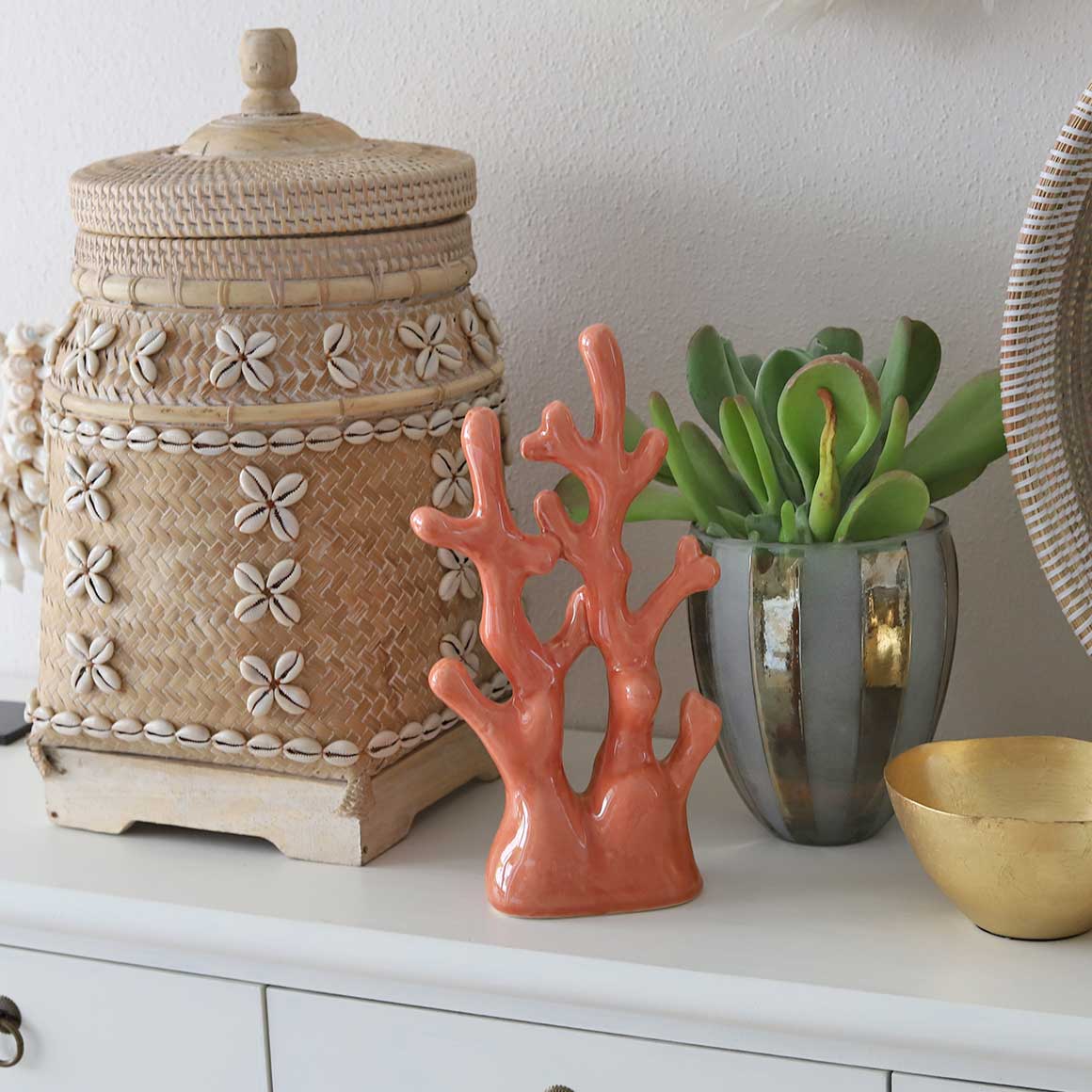 Koralle Strandhausdeko Maritime Deko im Strandhaus Stil ♥ Madamstoltz ♥ Rot Korallrot Keramik ♥ Wohnaccessoires im Ibiza Style ♥ Soulbirdee Onlineshop Koralle Strandhausdeko Maritim Deko Beachhouse Rot Korallrot Keramik Soulbirdee Onlineshop