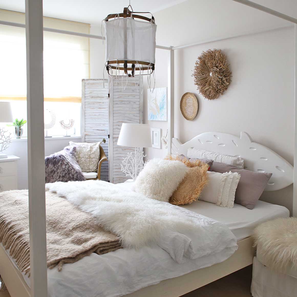 Boho Schlafzimmer lampe Maritim Mediterran Lampenschirm Baumwolle Leinen Sweet Dreams Stoff Weiss Pendellampe Pendelleuchte Boho Stil Ibiza Hängelampe Metall Gestell Esstischlampe kaufen im Soulbirdee Onlineshop