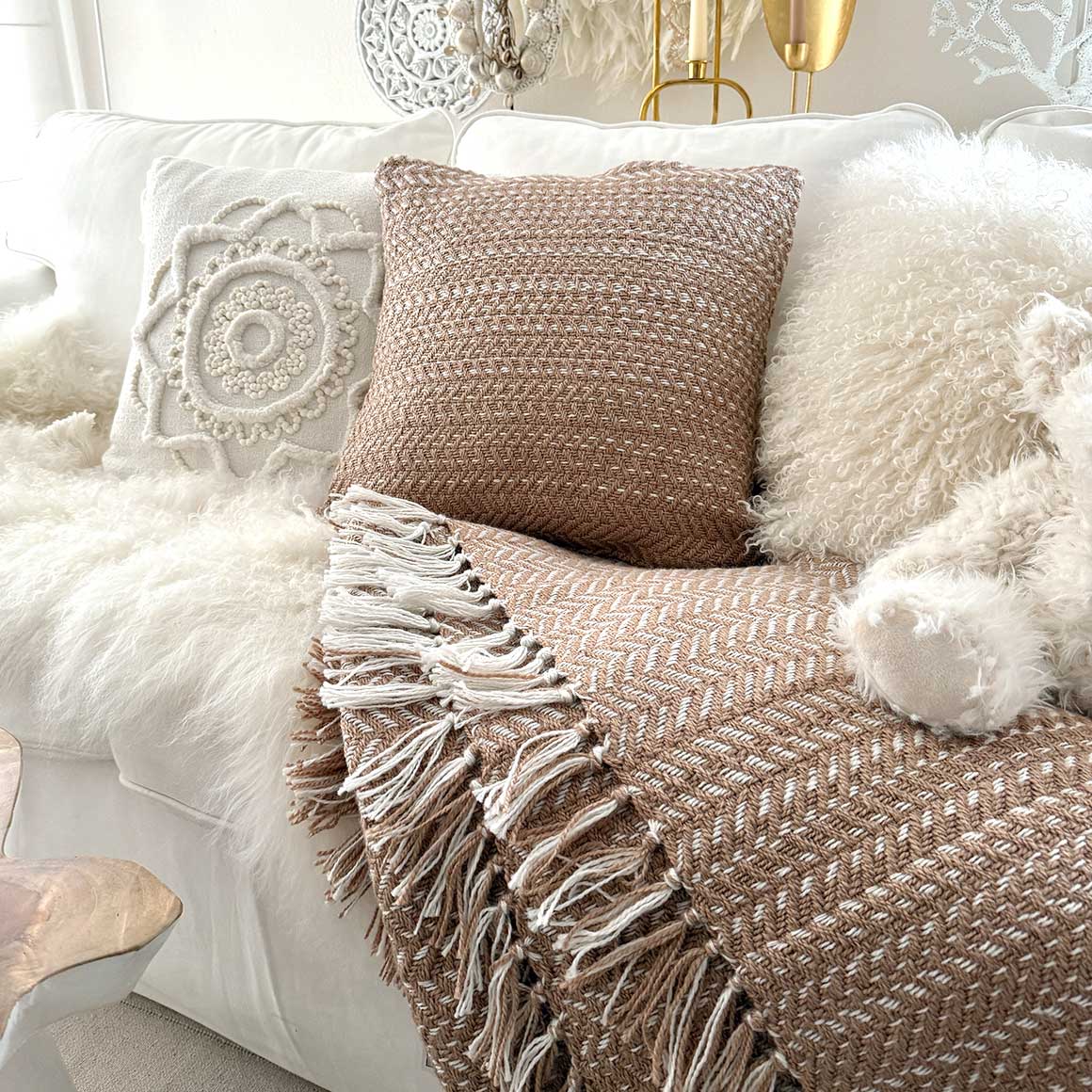 Couchkissen für Indoor & Outdoor ♥ Waschbar, Wetterfest ✓ Pflegeleichtes Sofakissen in Beige Sand Creme ✓ Kissen 45x45 ✓ Soulbirdee Onlineshop