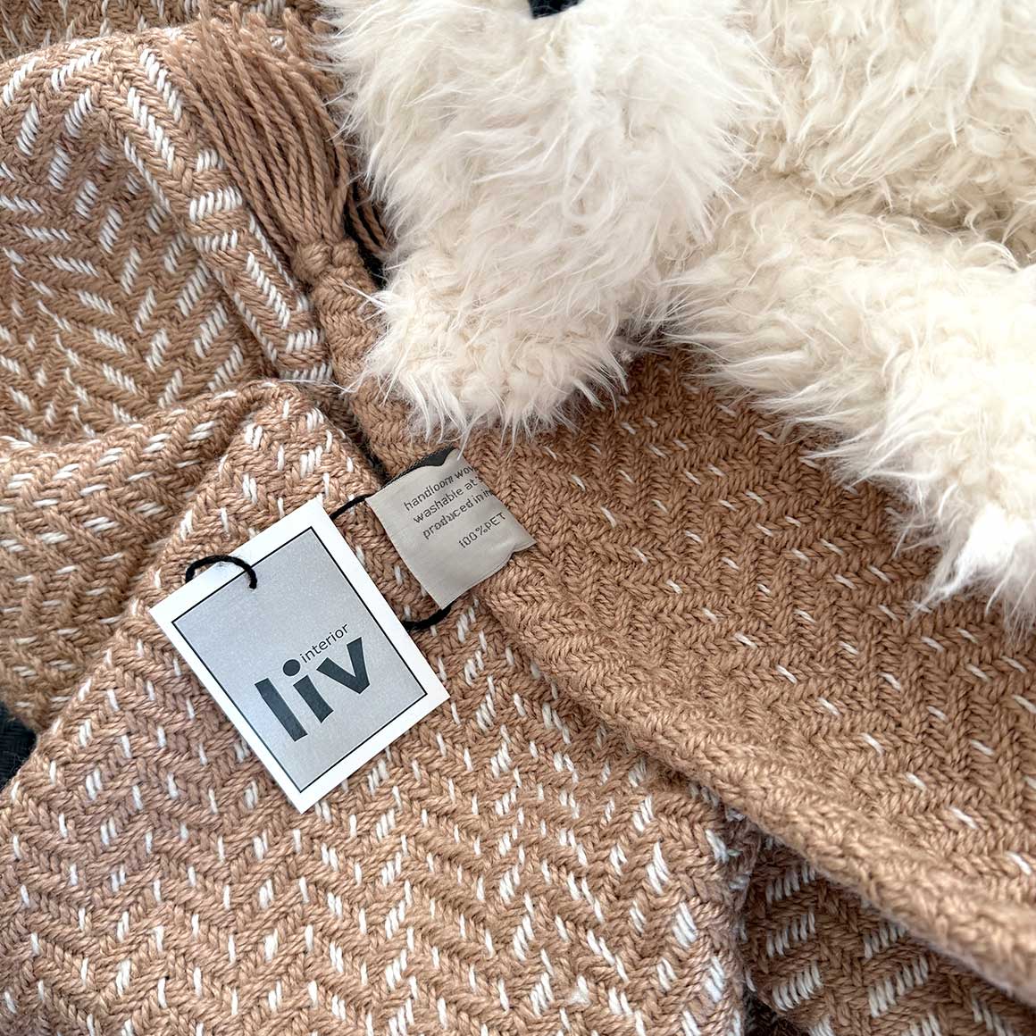Decke wohndecke Detail Beige Muster fischgrät Soulbirdee Onlineshop