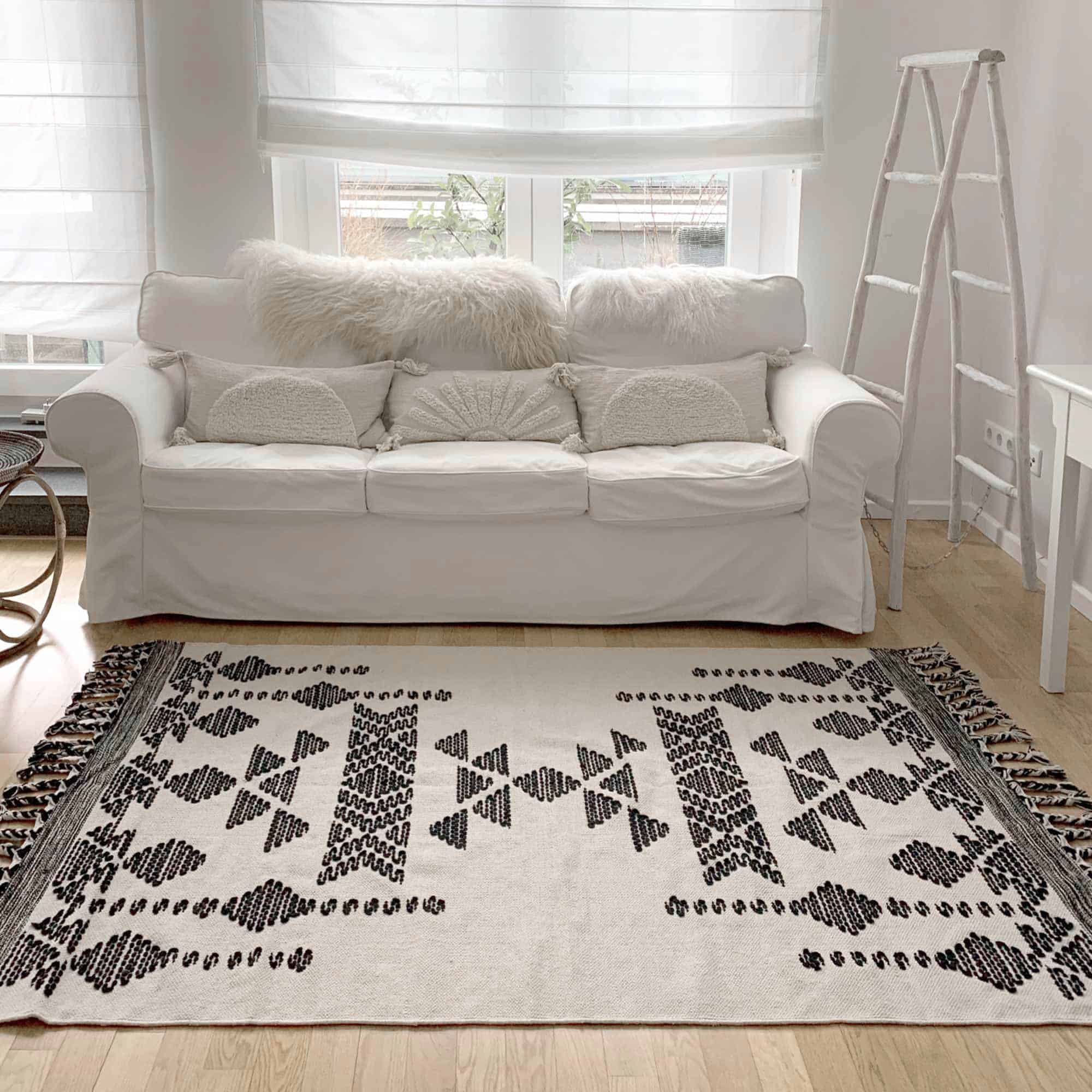 Teppich Beige Skandi Teppiche Fransen Boho Style Muster Skandinavischen MadamStoltz Teppich kaufen Soulbirdee Onlineshop