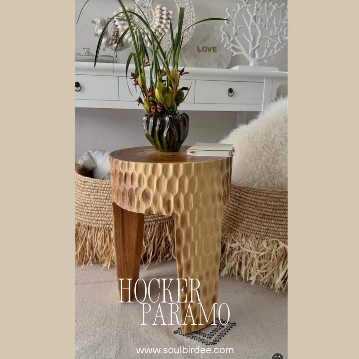 hocker beistelltisch wohnzimmer tisch holz paramo boho möbel naturmaterial nachhaltig soulbirdee onlineshop bazar bizar bali Boho Style