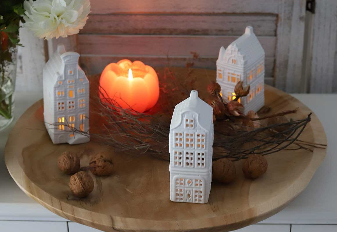 Hol dir den goldenen Herbst ins Haus mit schöner Herbstdeko. Warme Farben & natürliche Akzente für ein gemütliches Zuhause