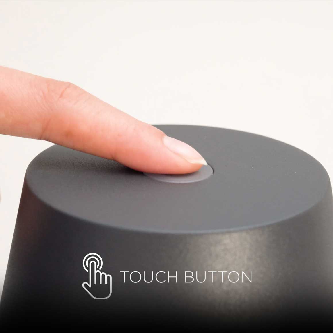 Outdoor Lampe Touch Sensor Akku Lampe weiss Lampe dimmbar LED anthrazit grau Outdoor Stehlampe | Stehlampe schwarz | Terrassenlampe | Dimmbar, Modern | Villeroy Boch | Lampe kaufen | Soulbirdee Lampenshop