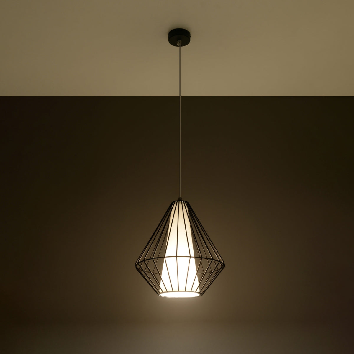 Moderne Hängeleuchte schwarz skandinavische Pendelleuchte aus Metall im Industrie Stil Hängeleuchte schwarz Metall Glas kaufen Soulbirdee Lampenshop onlineshop Lampe kaufen