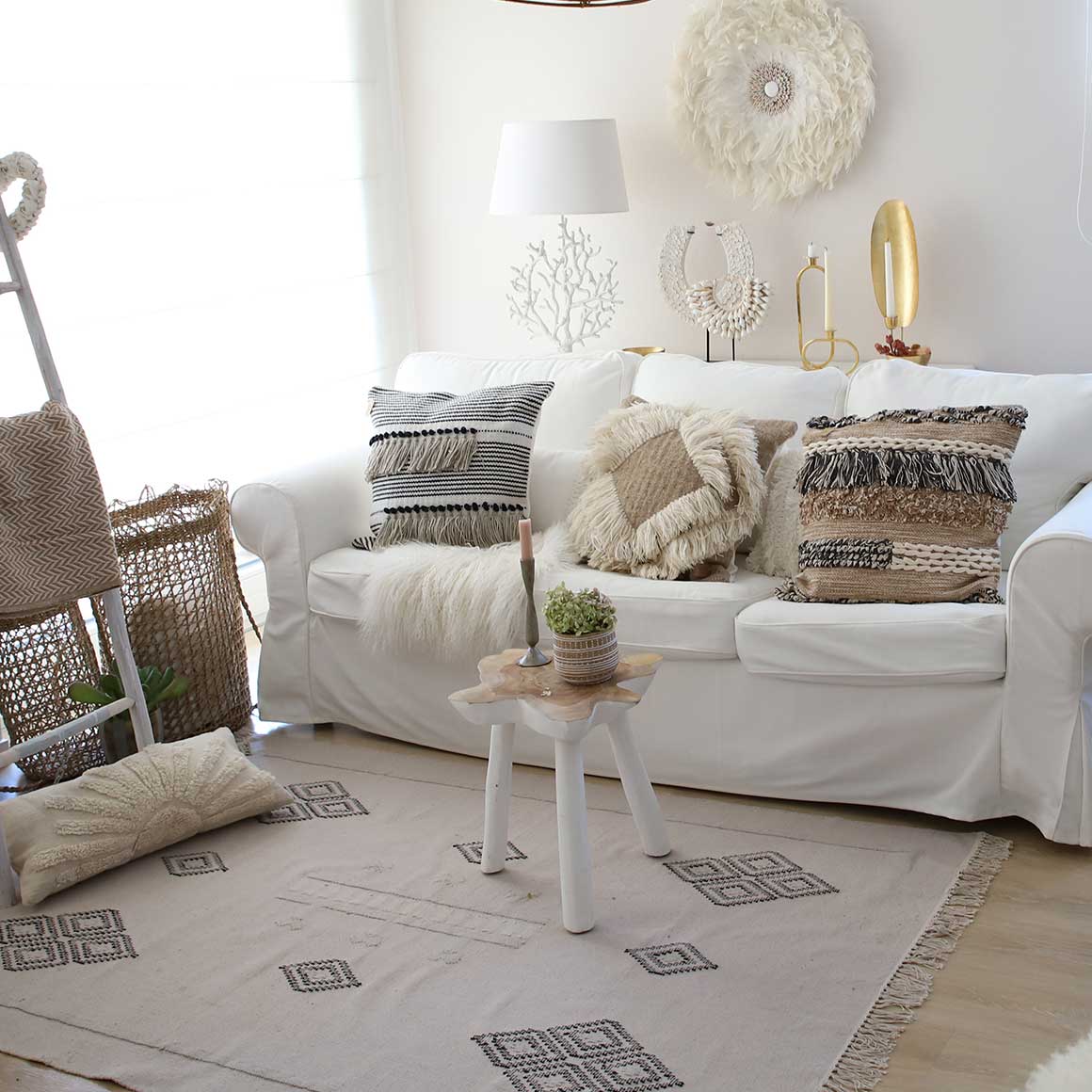 Kissen Wohnzimmer Boho Dekokissen Kollektion Deko Sofakissen quadrat quadratisch beige 50 Fransen bohemian affari soulbirdee onlineshop Bohokissen kaufen