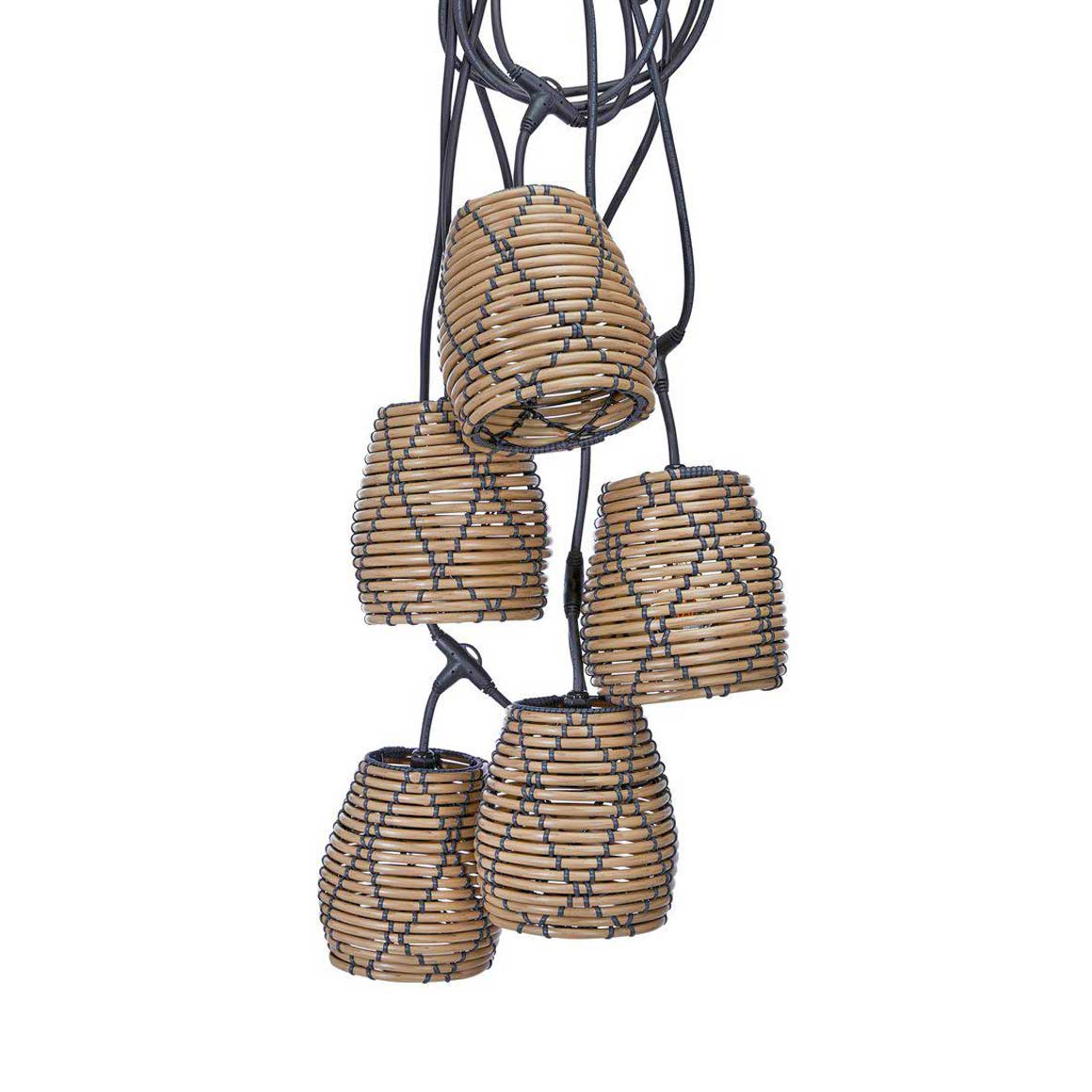 Outdoor Lichterkette Draußen Gartenlicht mit 6 Lampenschirmen Poly Rattan Outdoor Beleuchtung Terrasse & Balkon Lichterkette ♥ Landhaus Soulbirdee Lampenshop