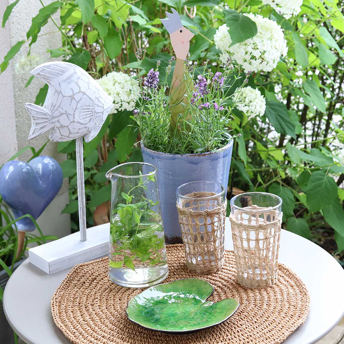 Soulbirdee Onlineshop Ostern Osterdeko Dekoration modern Ideen Skandinavisch Trinkgläser Geflecht Getränke Wasserglas Stroh IB Laursen kaufen