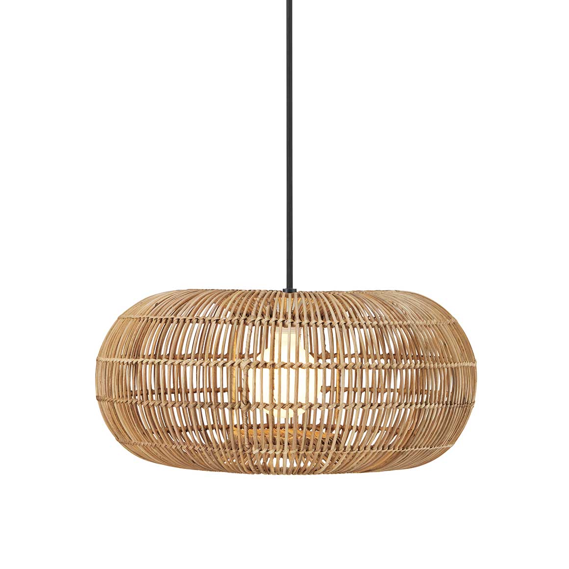 Outdoor Terrassenlampe aus Rattan von der Marke PR Home Rattanlampe kaufen Draußen Hängelampe für den Esstisch Esstischlampe Soulbirdee Onlineshop