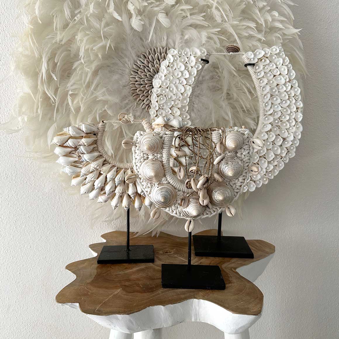 Ornamente aus Muscheln Deko Aufsteller Muschelkette weiss boho style soulbirdee onlineshop deko zum hinstellen
