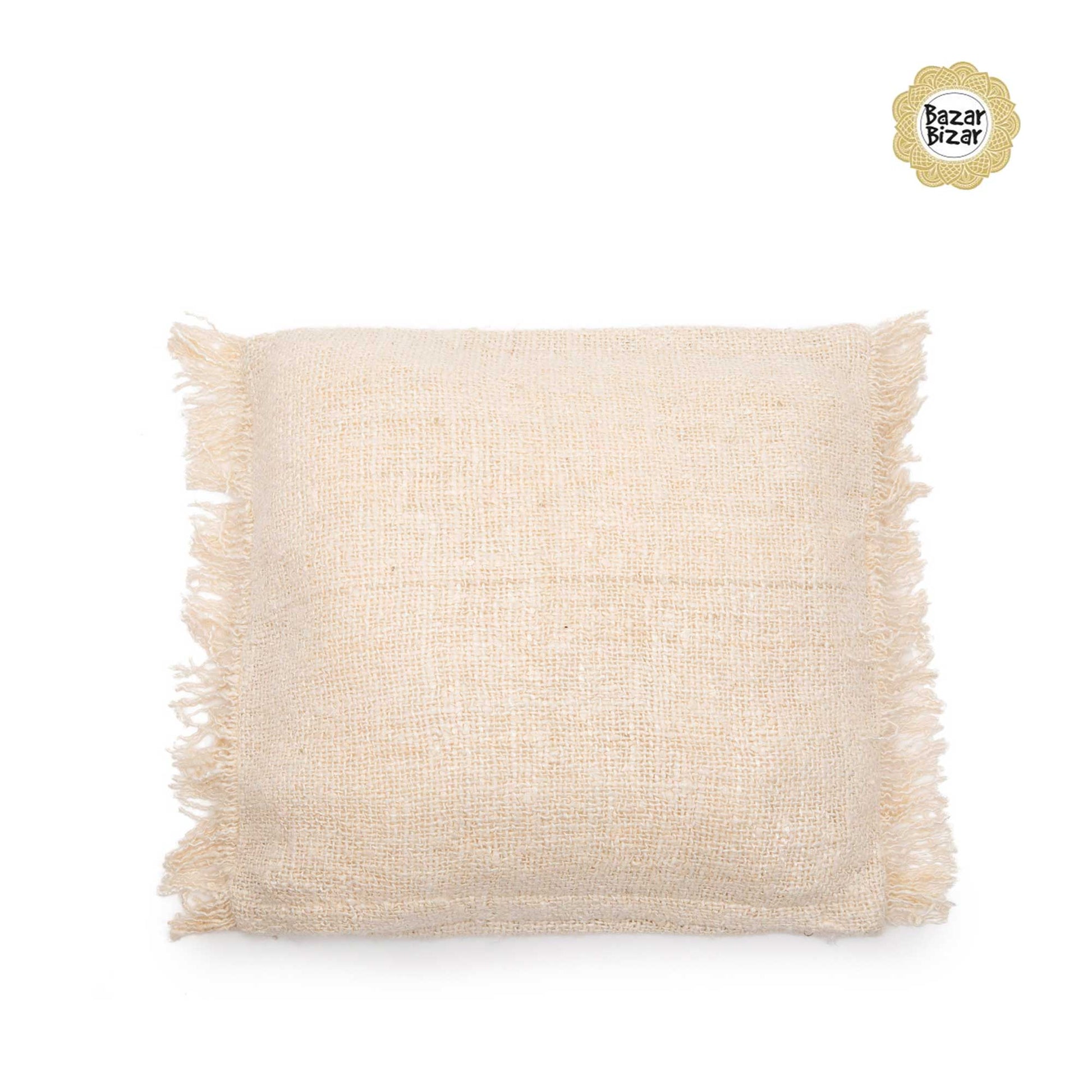 Kissenhülle The Oh my Ghee in Farbe CREAM ♥ The Oh My Gee - CREAM von Bazar Bizar, ein weiches Kissen aus Baumwolle mit Fransen ♥ Bazar Bizar kaufen mit Rabatt