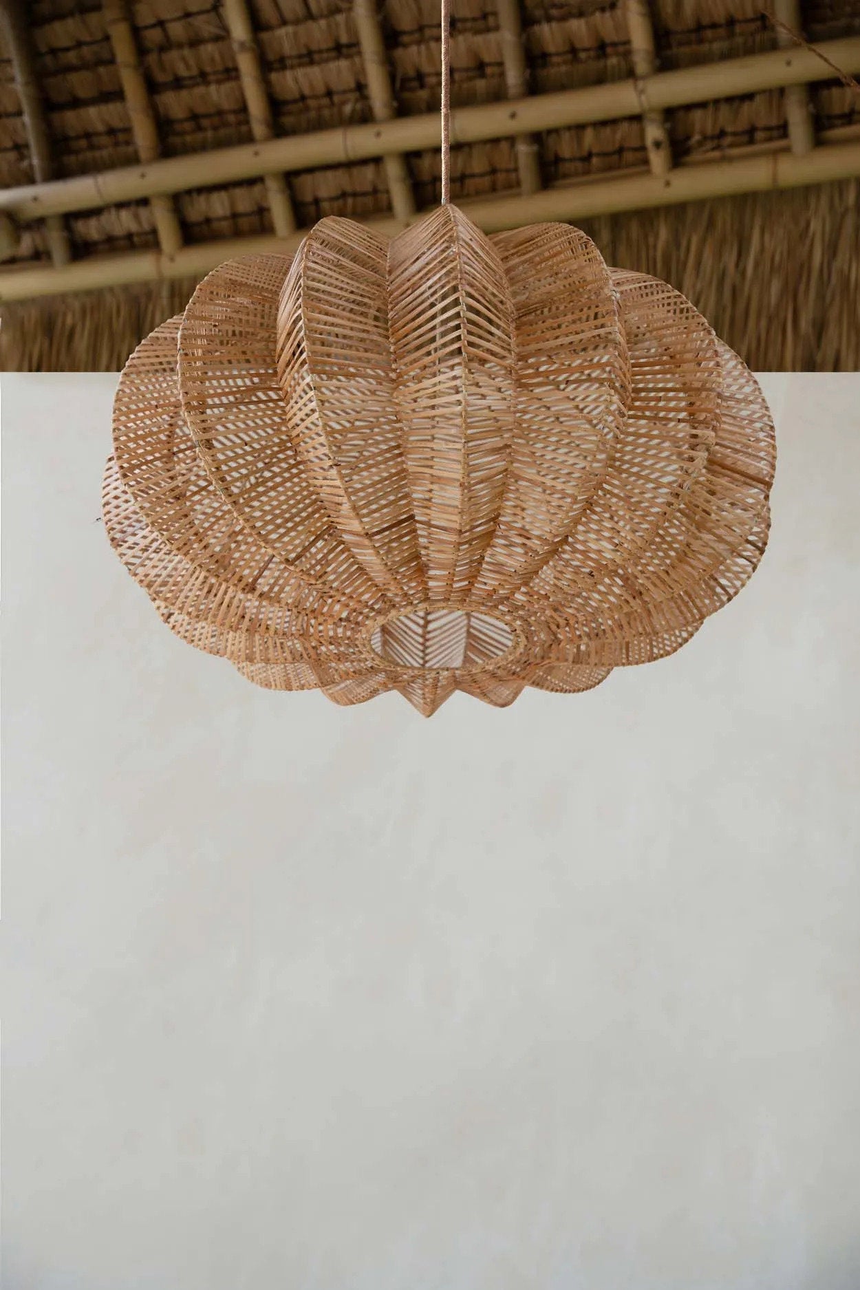 Rattan Lampe Boho Cerise