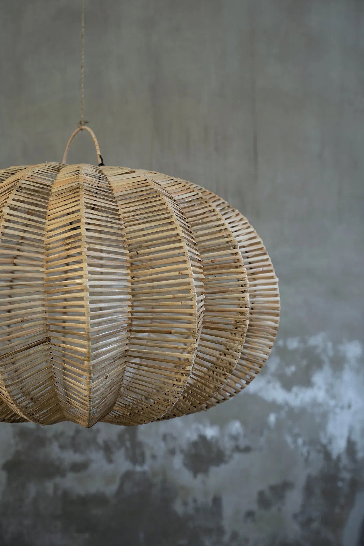 Rattan Lampe Boho Cerise