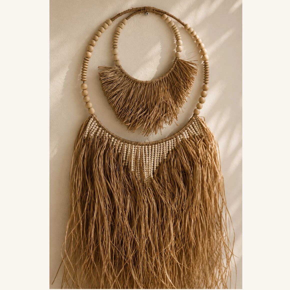 Boho Wandbehang BALI aus Bast und Holzperlen