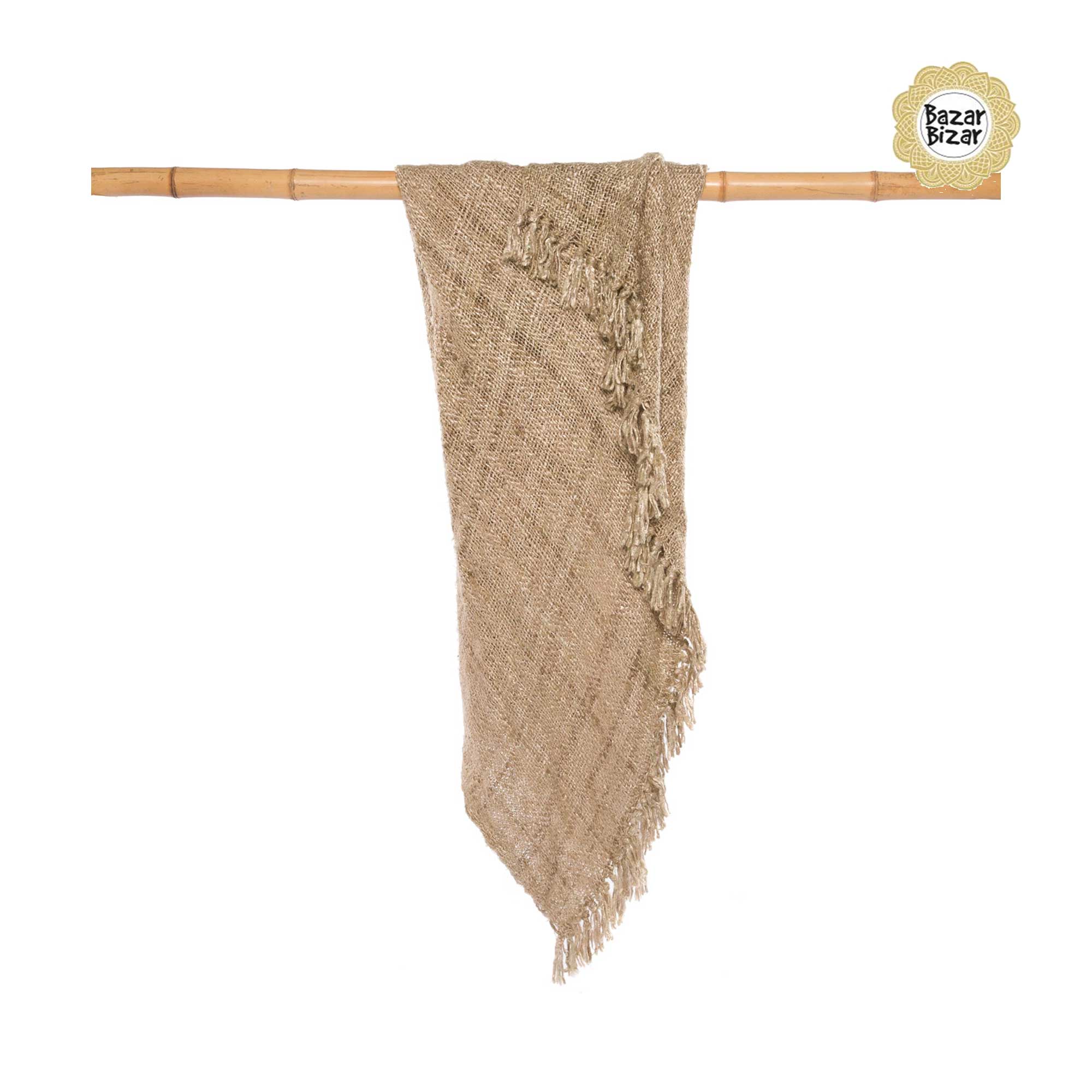 Sofa Decke "The s'il vous Plaid", Wohndecke Fransen Beige ♥ Bazar Bizar online kaufen | Soulbirdee Online Shopke "The s'il vous Plaid", Wohndecke mit Fransen in der Farbe CREAM ♥ Textilien von Bazar Bizar kaufen bei Soulbirdee Onlineshop