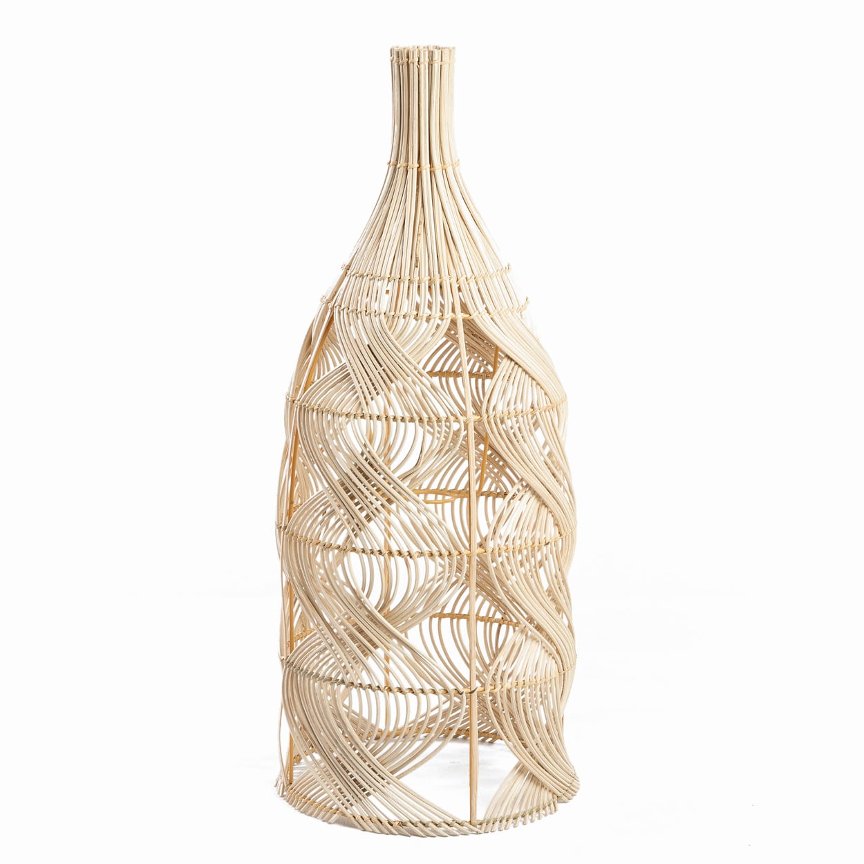 Boho Lampenschirm Garaffa L ♥ Boho Deko, Rattan Lampenschirm als Hängelampe oder Bodenlampe ♥ Boho Style Deko kaufen Bazar Bizar im Soulbirdee LampenShop Garaffa Lampenschirm M Rattandeko Rattanlampenschirm JABR068N-M ♥ Ibiza Strandhaus Deko von Bazar Bizar kaufen im Soulbirdee Online Shop ♥