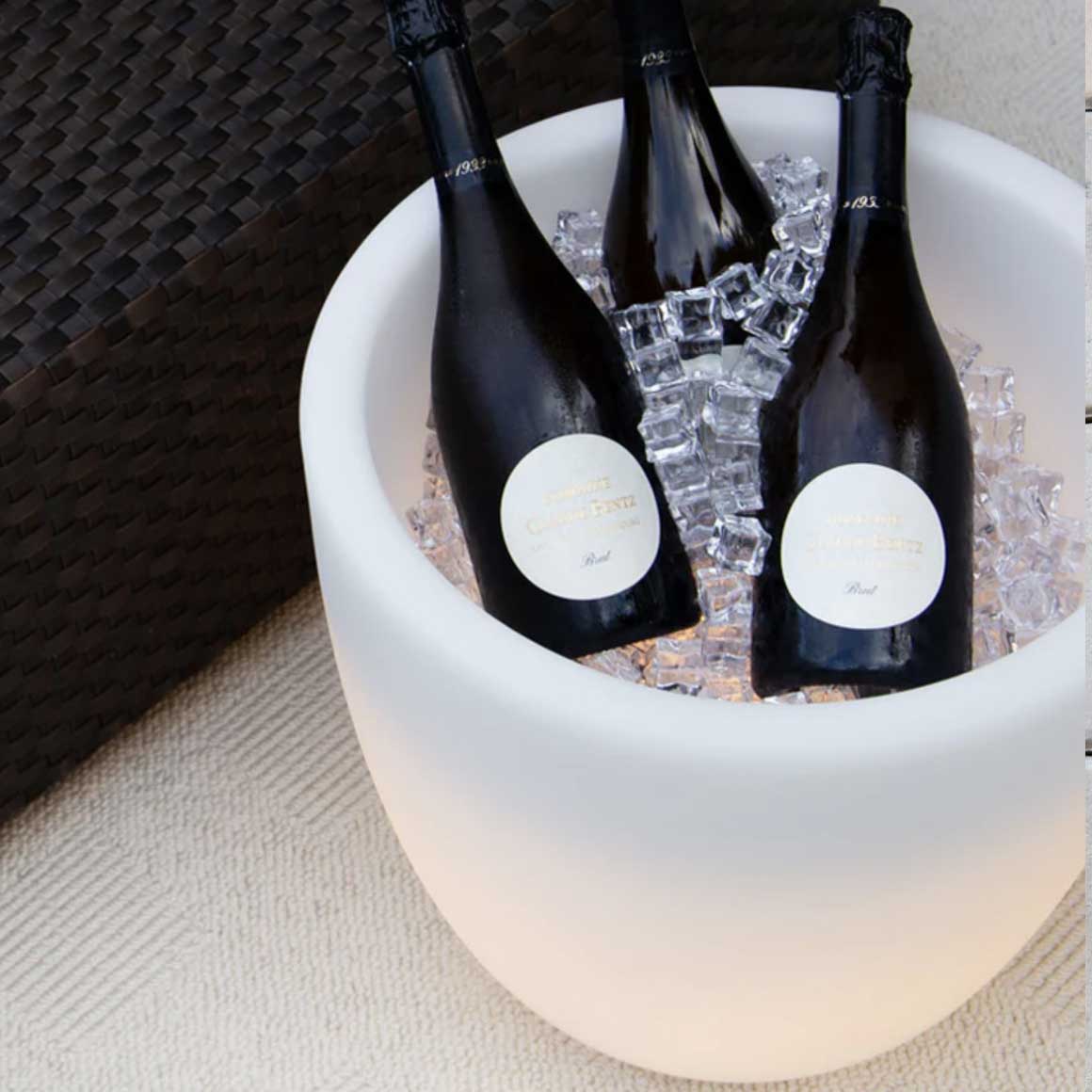 Beleuchteter Cooler beleuchtet Sektkühler Lampe | Outdoor-Beleuchtung für die Outdoor Bar Weihnachten & Silvester | Event Highlight zur Feiern | Soulbirdee Shop