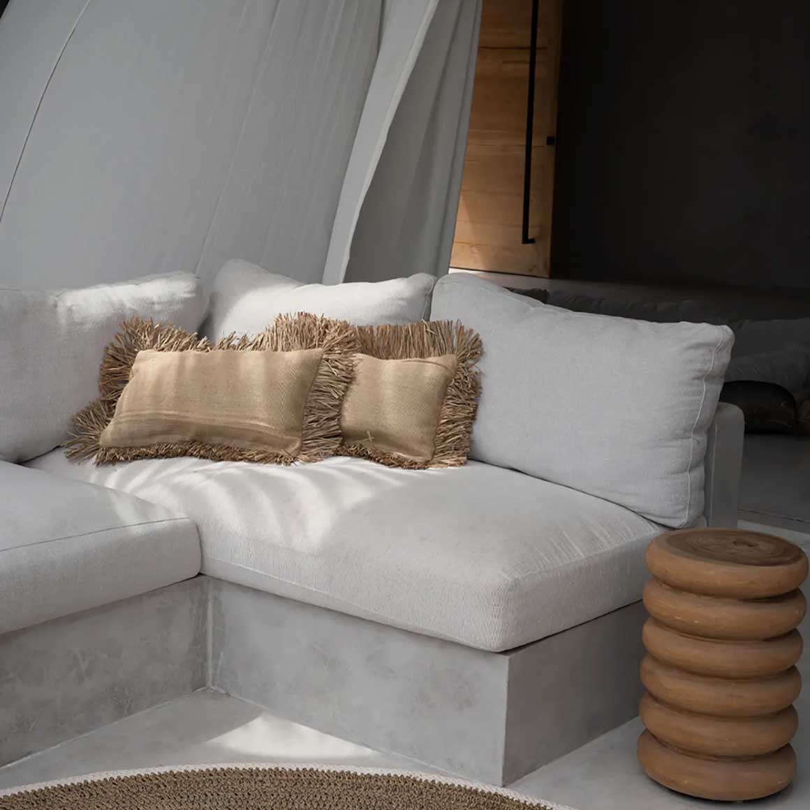 Dekokissen mit Fransen 30x50 rechteckig Ibiza Style Kissen mit Kissenfüllung Beach Club Interior von Bazar Bizar im Soulbirdee Onlineshop Kissen kaufen