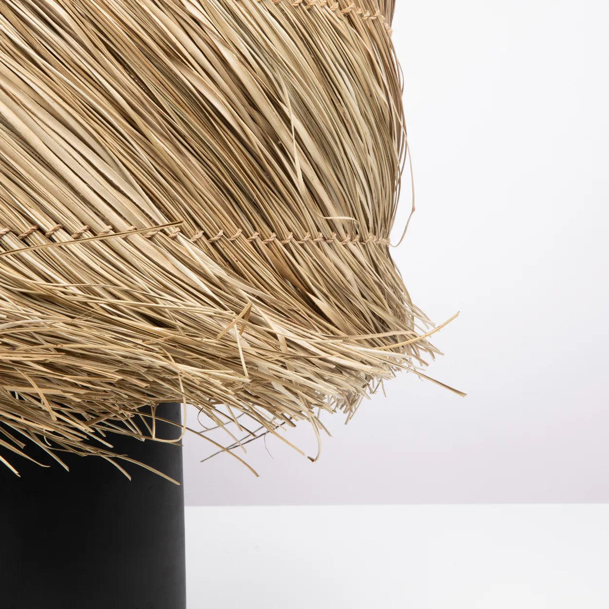 Detail Lampenschirm Gras Tischlampe Schlafzimmerlampe Sideboard-Lampe Beachhouse Style