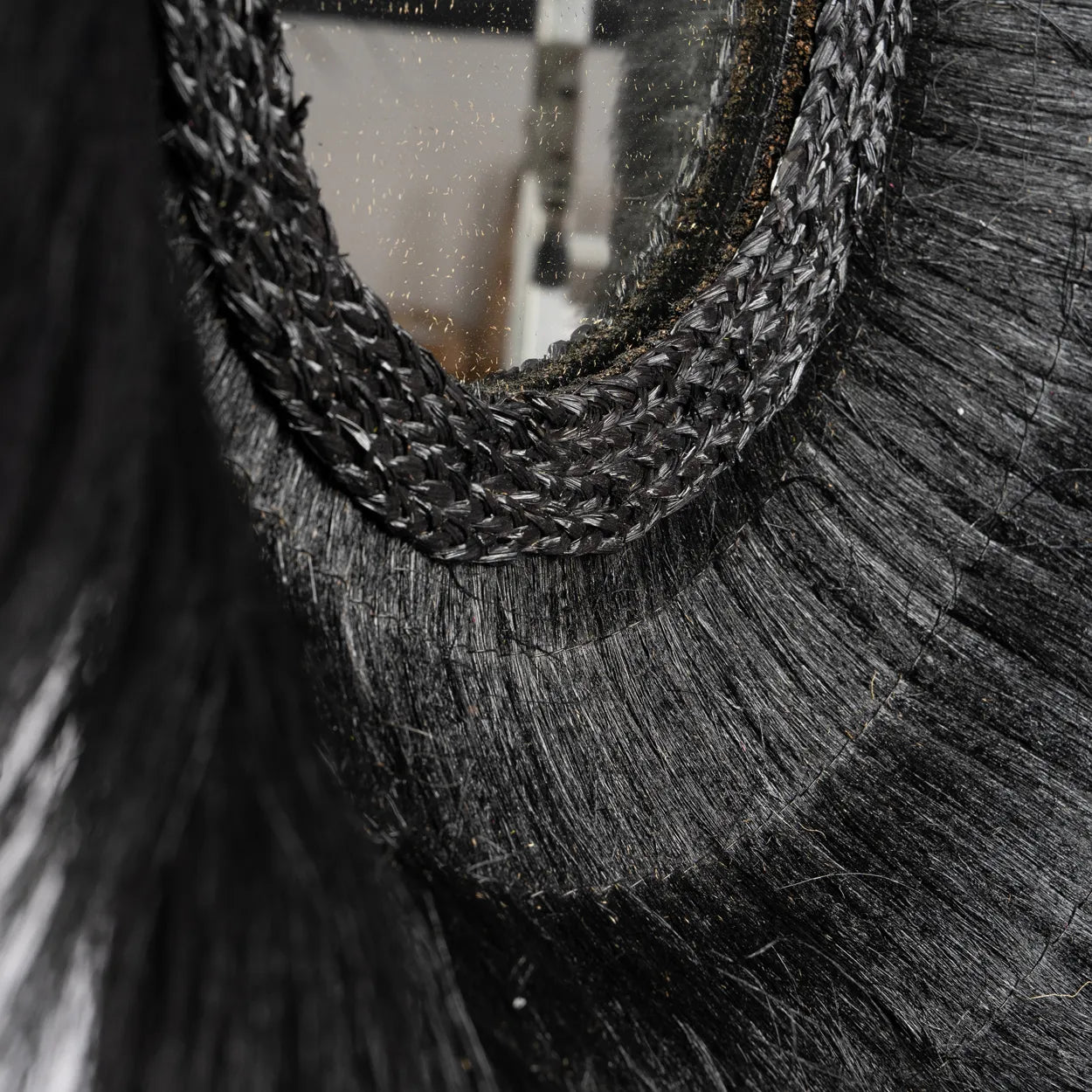 Detail Spiegel schwarz Gras Boho