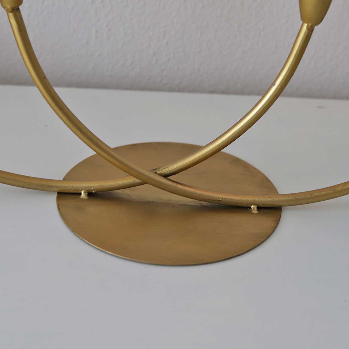 Detail Fuss Kerzenständer Gold