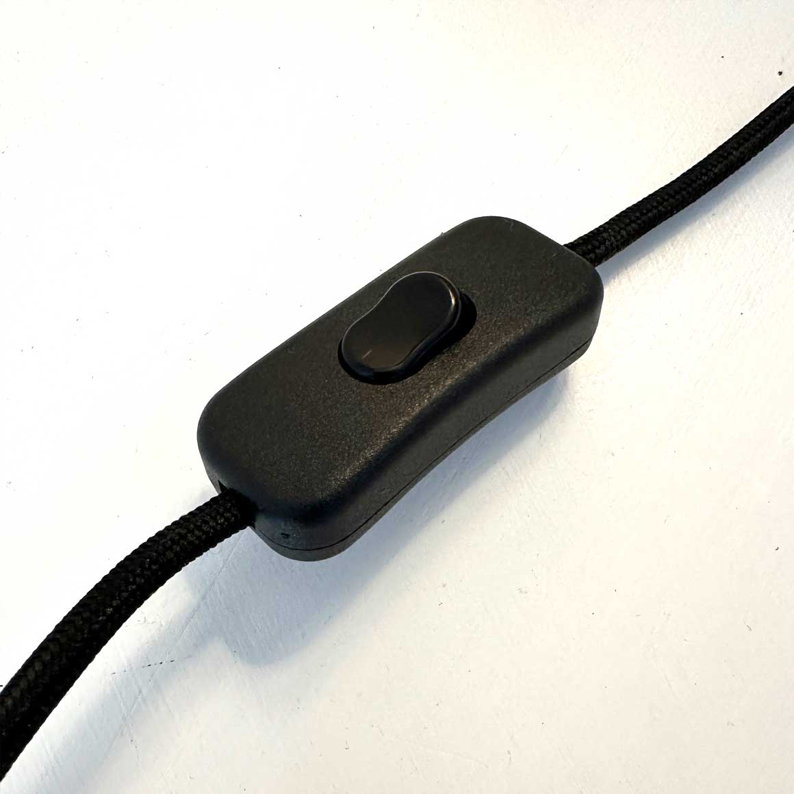 Ein- Aus Schalter für Tischlampen schwarz Soulbirdee Lampenshop