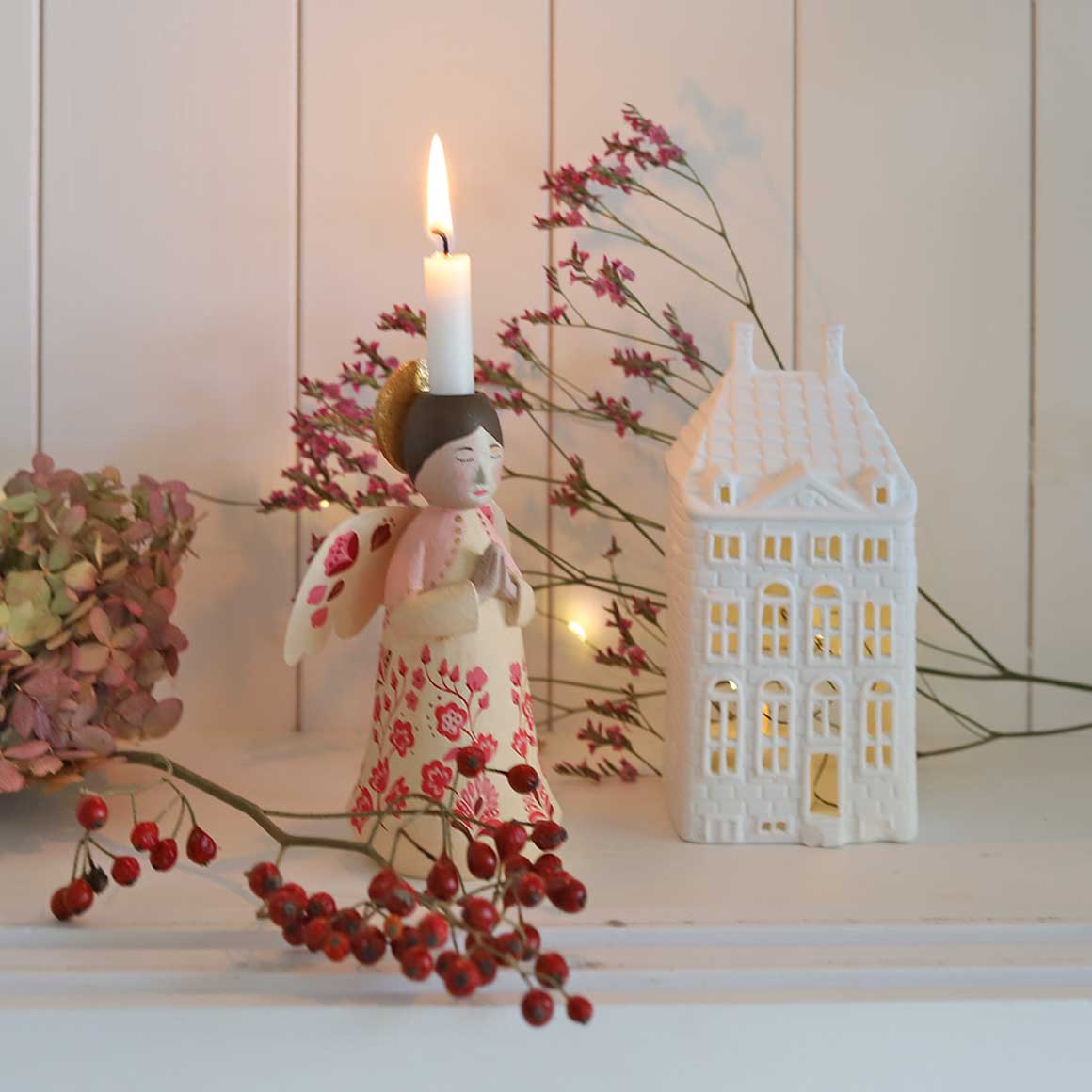 Engel Weihnachtsdeko Weihnachtsengel Tischdeko Kerzenhalter Rosa boho Bungalow DK Deko Weihnachten Kerzenständer kaufen Advent Figur Soulbirdee Onlineshop