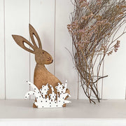 Frühlingshase Aufsteller Hase aus Holz als Deko im Frühling ♥ Osterdeko 2024 ♥ Dekofigur Ostern | Deko aus Holz | Osterdeko kaufen ♥ Soulbirdee Onlineshop Hase aus Holz Deko Frühling Osterdeko 2023 Mangoholz natürliche Deko Soulbirdee Onlineshop