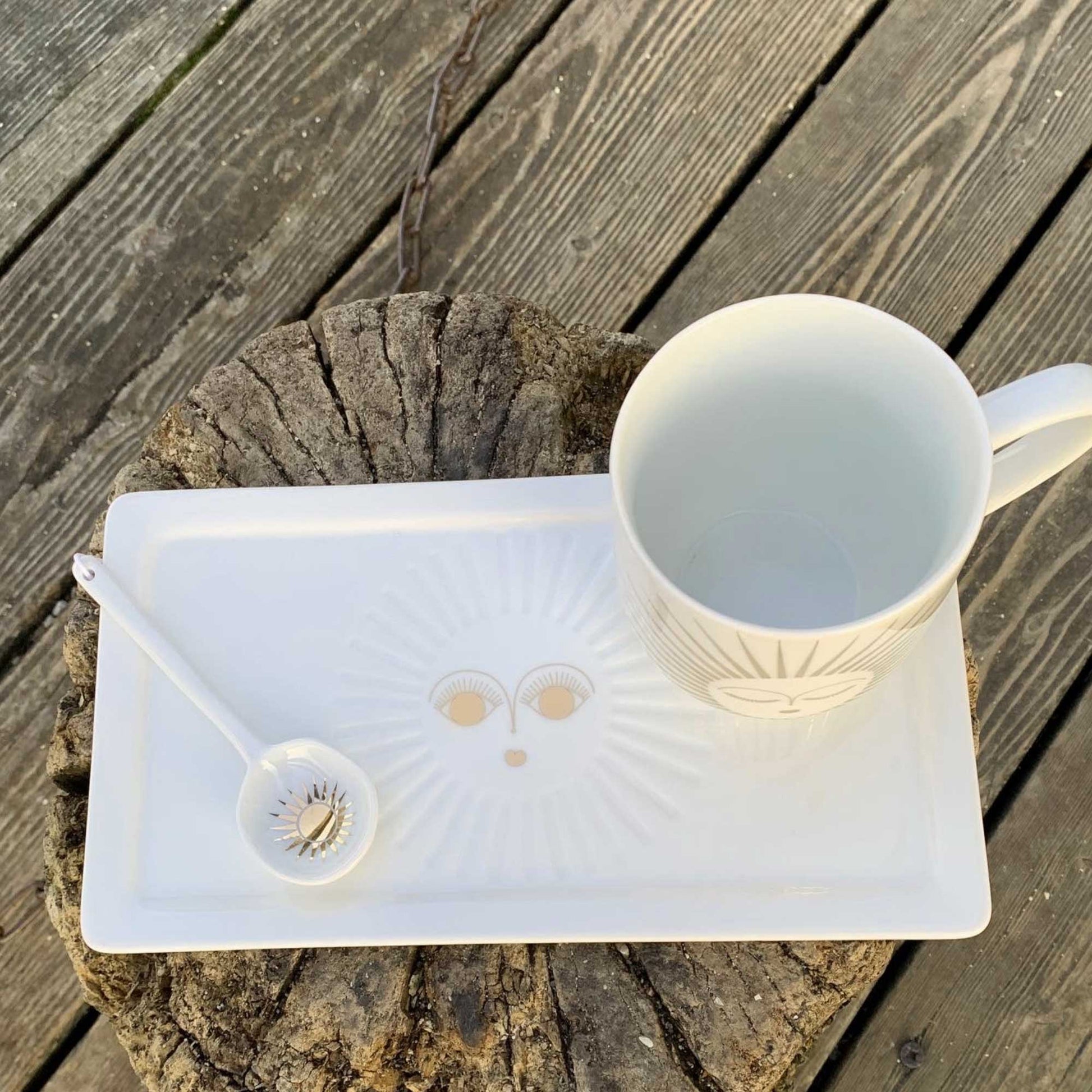 Porzellan Geschirr mit einer goldenen Sonne ♥ Weihnachtsgeschenk Henkeltasse aus Porzellan ♥ Geschenk kaufen