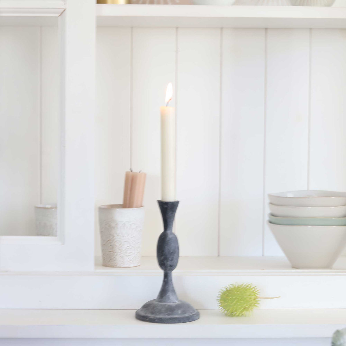 Kleiner Kerzenständer aus Eisen mit Antik Finish