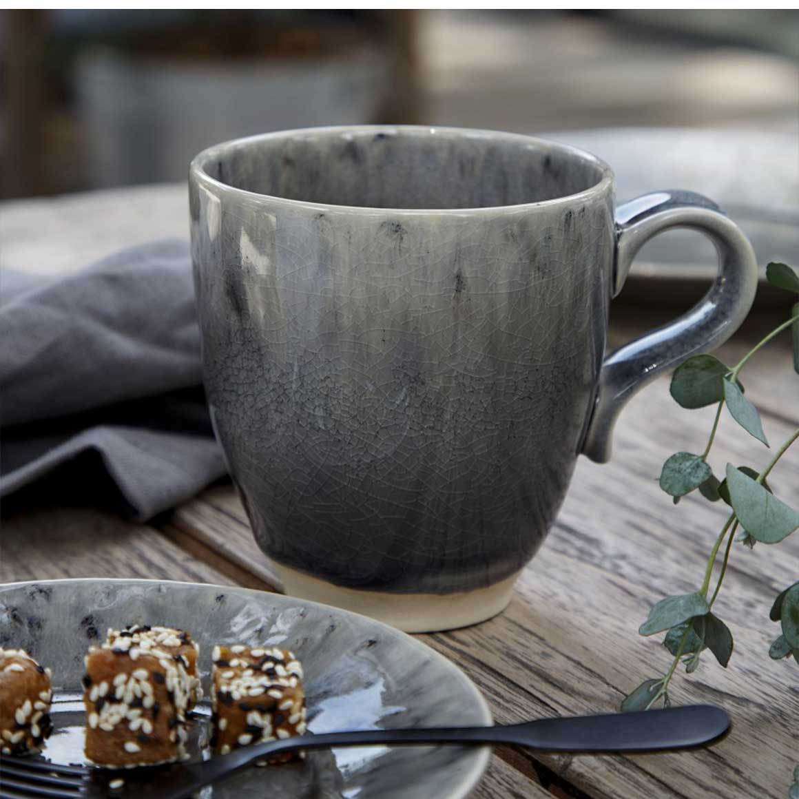 Graues Geschirr Kaffeebecher Henkeltasse Mug mediterran Ibiza Style Portugal Beste Qualität aus FeinSteinzeug verlauf Soulbirdee Onlineshop