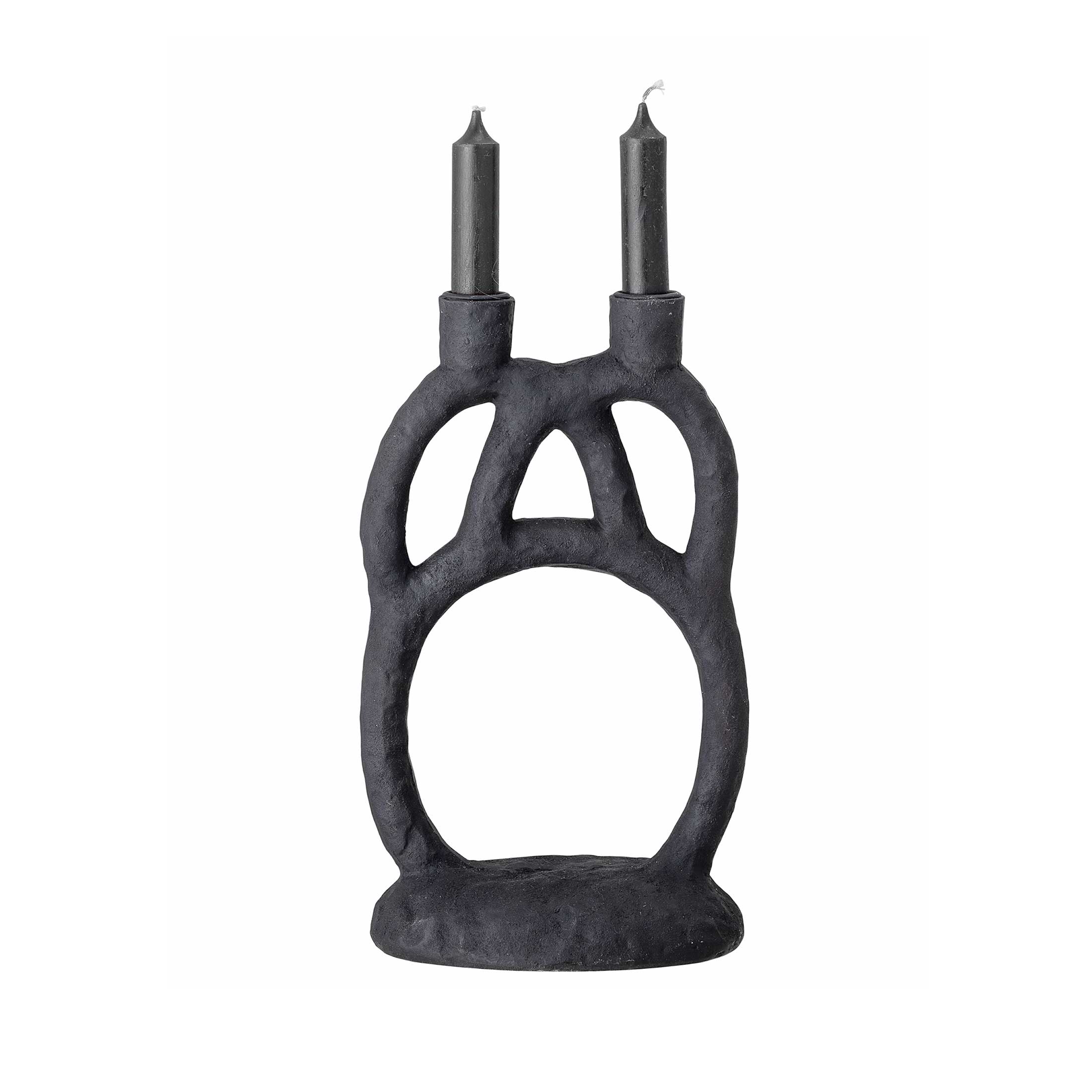Kerzenhalter für Stabkerzen Schwarz Ausgefallenes Boho Style Design Kerzenständer für 2 Kerzen | Kerzenständer kaufen | Onlineshop Soulbirdee Ethno Style Kerzenhalter PEDRO in Schwarz ♥ eine ausgefallene Form, die 2 Kerzen trägt. Kerzenständer von Bloomingville Online kaufen