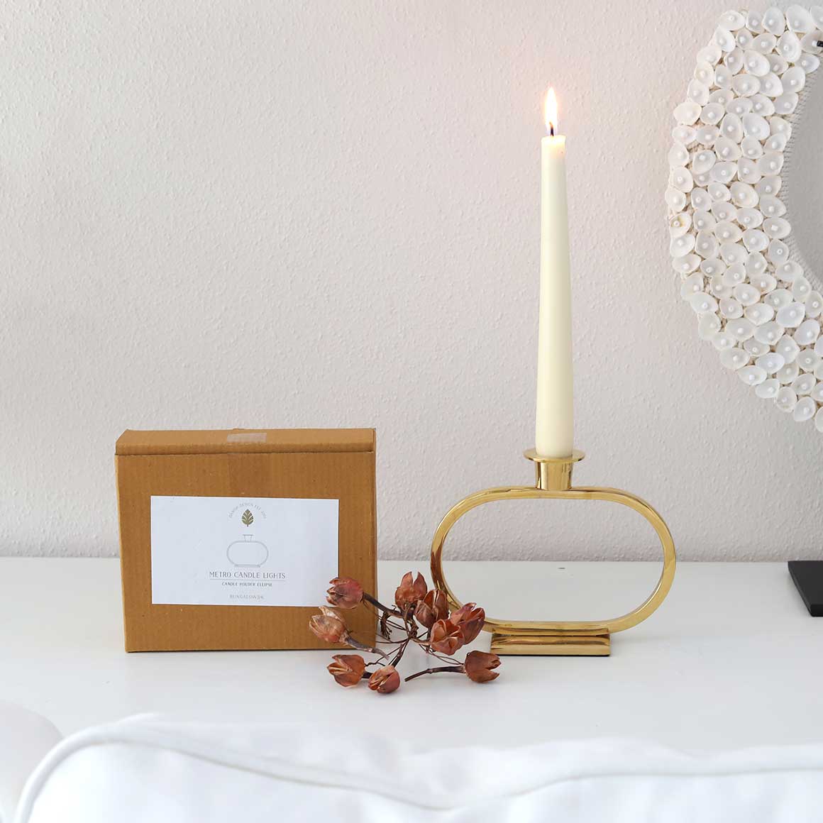 Kerzenhalter gold oval Ellipse MECAMET002 Bungalow Deko Dänemark Kerzenständer Messing vergoldet Metall Scandi Soulbirdee Onlineshop