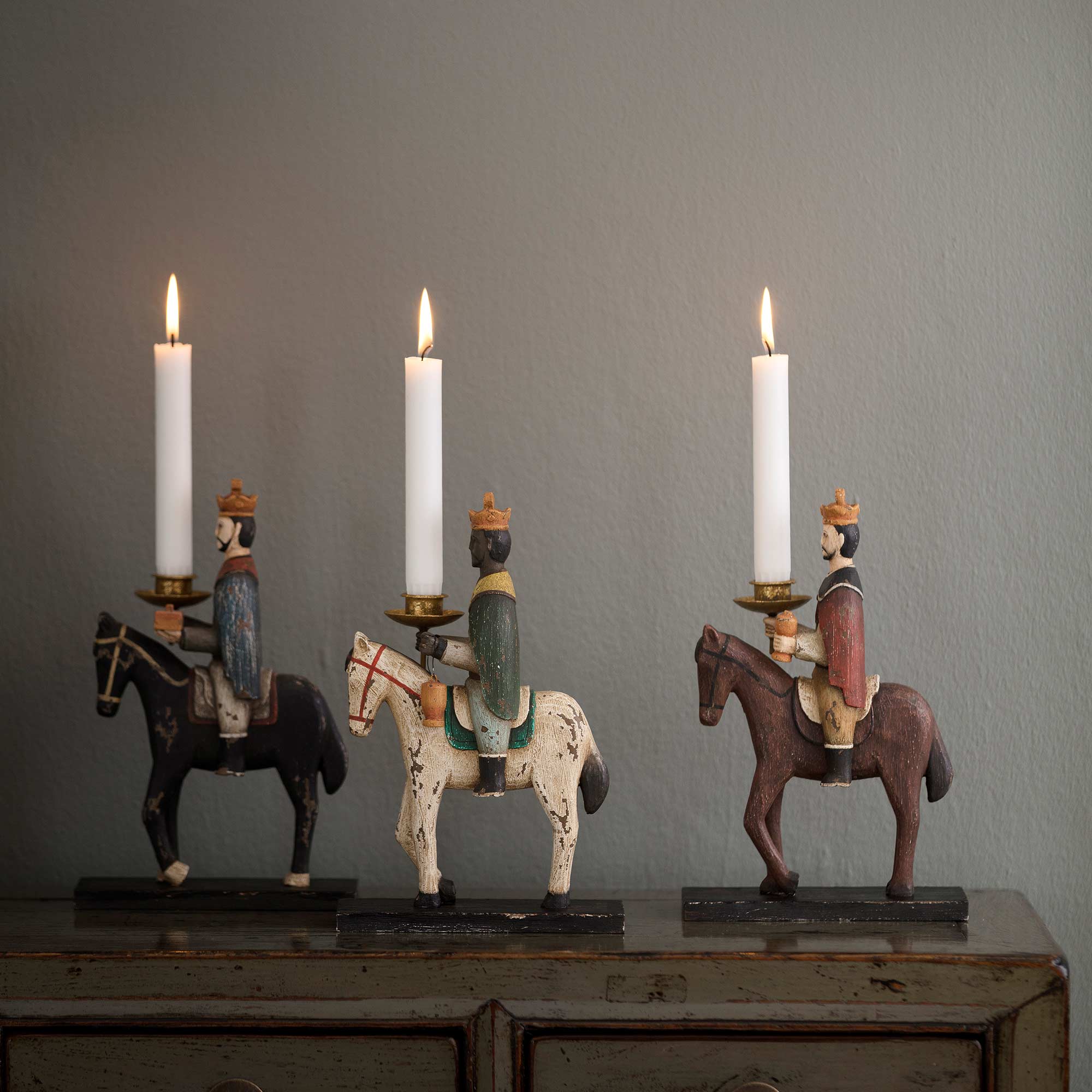 Kerzenständer Heilige 3 Könige Skandinavische Weihnachtsdeko Dänemark Weihnachtsdeko aus Holz Weihnachtsshop Soulbirdee Deutschland Kerzenhalter Hygge nordisch wise men 3 kings Bungalow