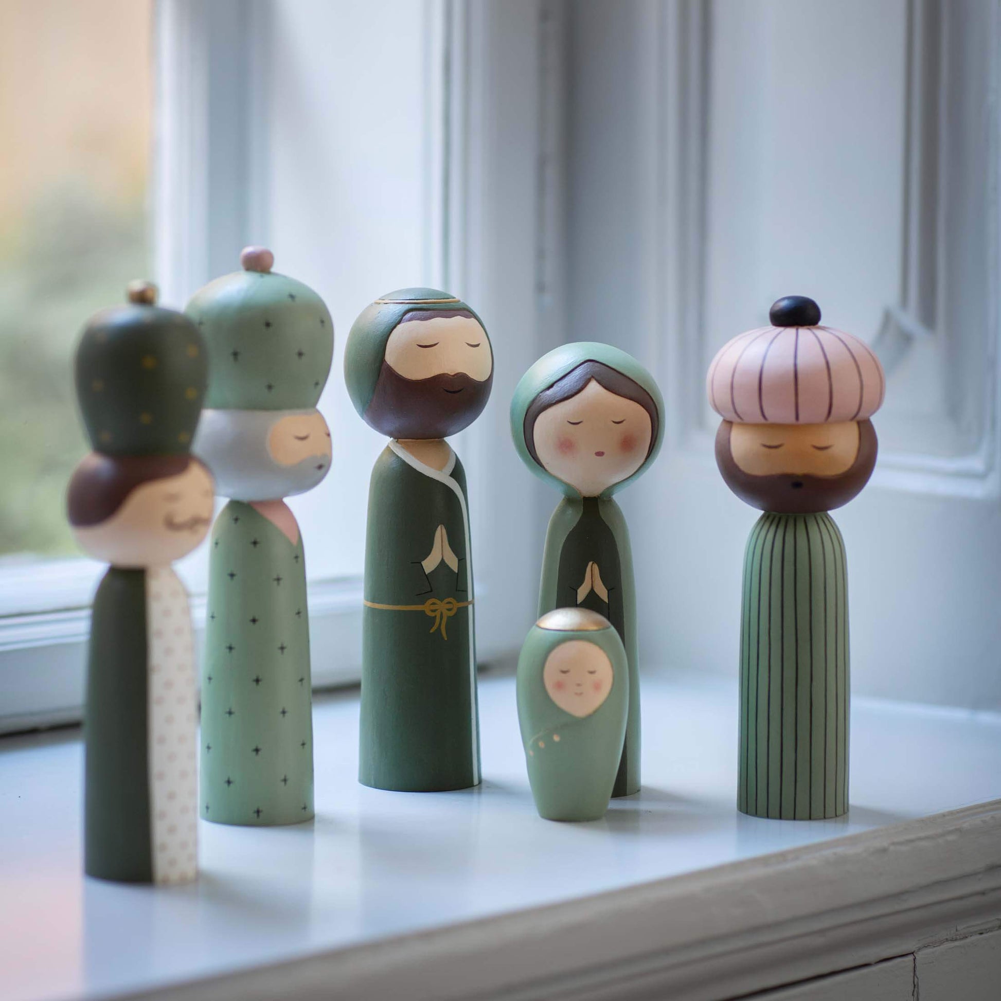 Kokeshi Figuren zu Weihnachten von der dänischen Firma Bungalow | Heilige 3 Könige und die heilige Familie | bei Soulbirdee Onlineshop Kokeshi Figuren kaufe