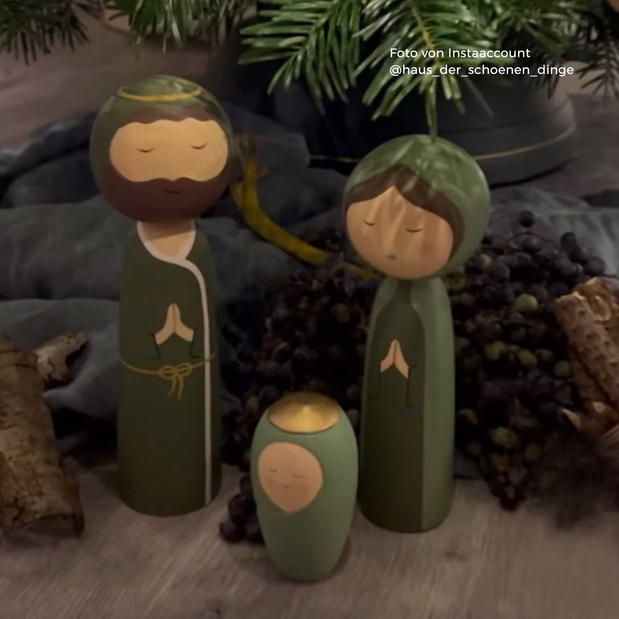 Krippenfiguren Kokeshi Heilige Familie Grün