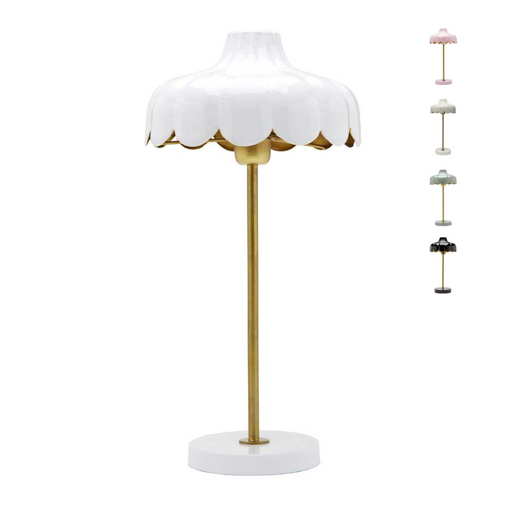 Landhaus Tischlampe in Blumenform in vielen Farben | Nachttischlampe Wells | Marke PR Home | Skandinavische Lampe | Lampe kaufen | Soulbirdee Lampenshop Tischlampe Wells von PR Home Tischlampe aus Metall, 5 Farben, Lampenschirm innen Gold