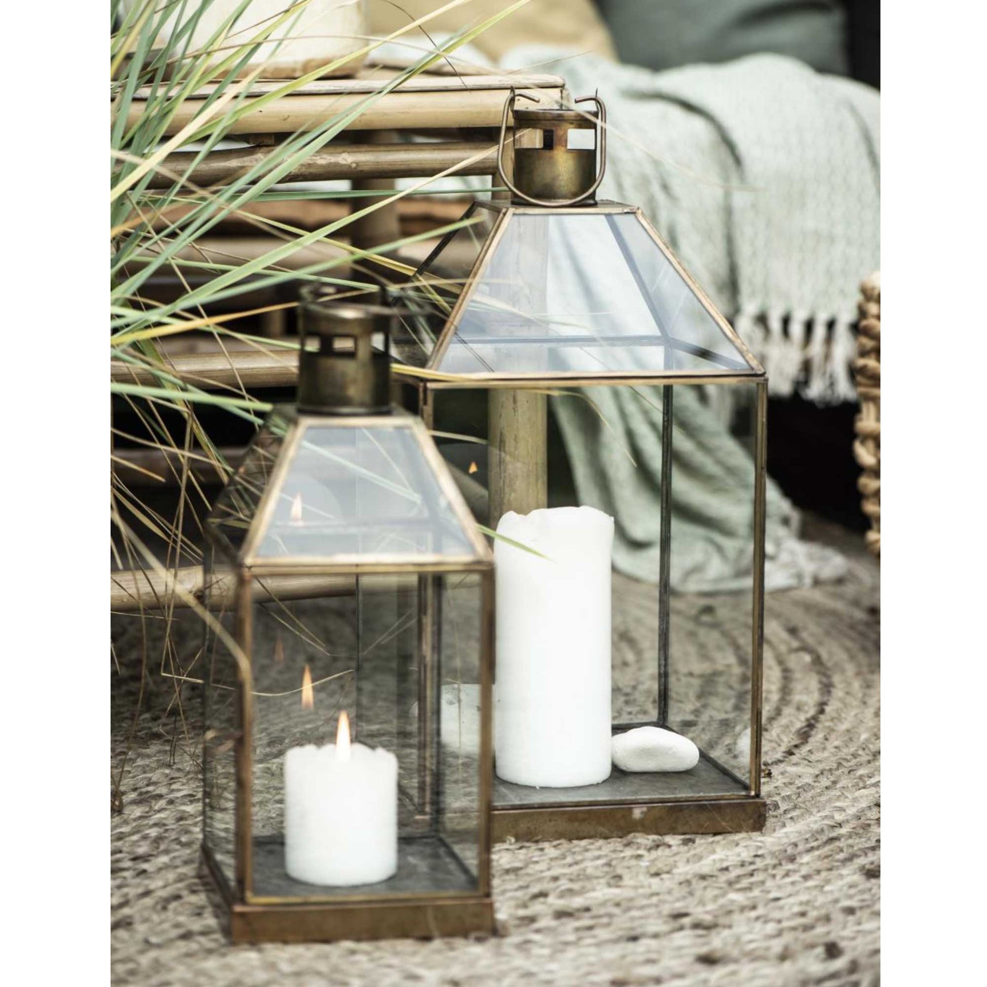 Laterne aus Glas und goldenem Metall, iblaursen Soulbirdee Onlineshop