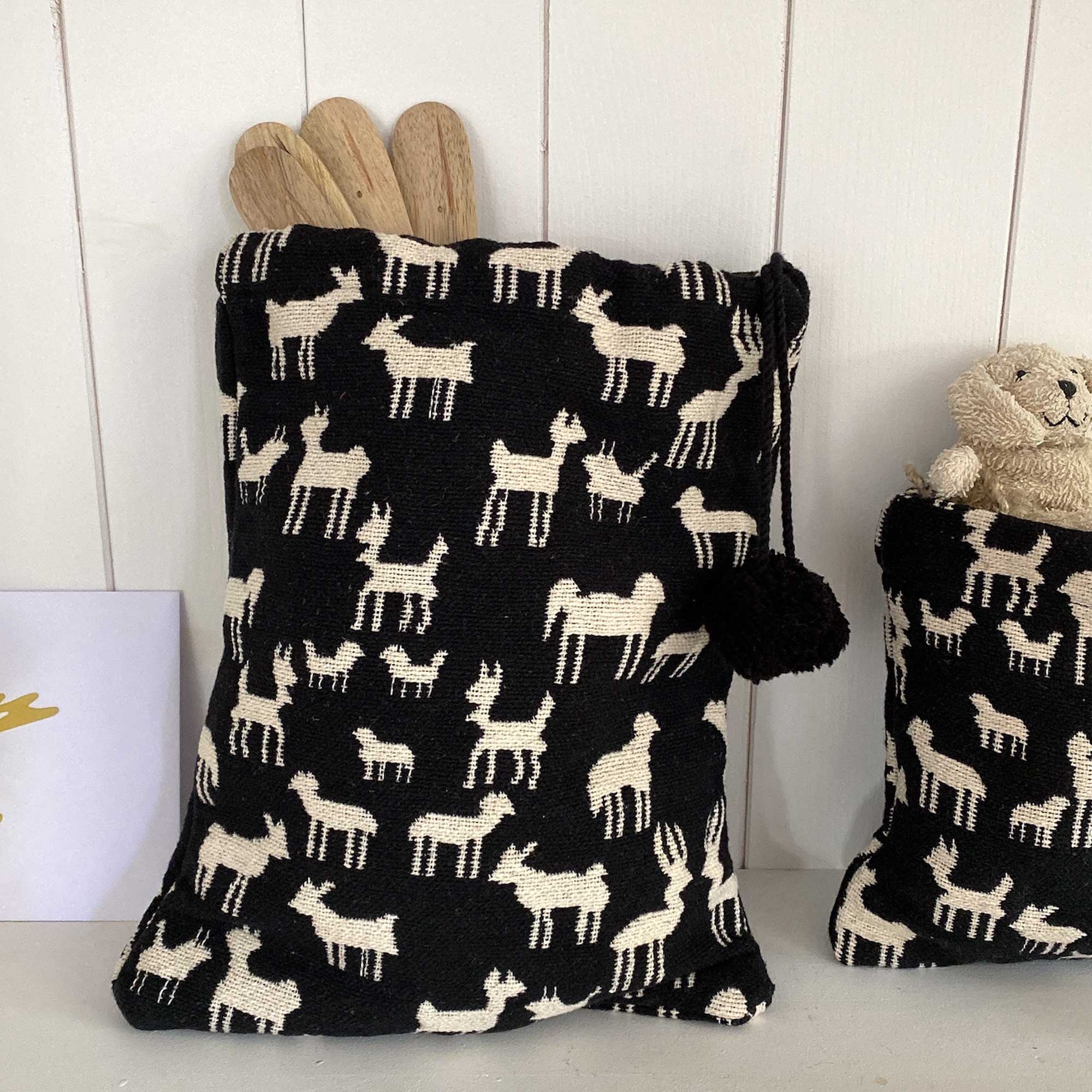 Schwarzer Nikolaus Sack Rentier Muster, skandi Nikolaus Socke, Nikolaussack, Soulbirdee Online Shop