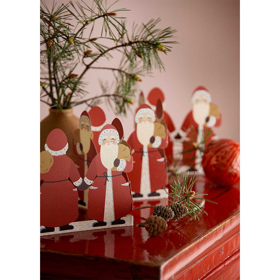 Nikolaus Girlande aus Papier als Deko für die Weihnachtszeit | Adventsdeko zum Hinstellen | Bungalow DK Deko für Advent & Weihnachten | Soulbirdee Weihnachtsshop