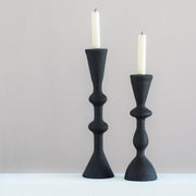 Nordische Kerzenständer in 2 Größen von der Marke Urban Nature Culture. Kerzenhalter für Stabkerzen und die Winterdeko bei Soulbirdee kaufen