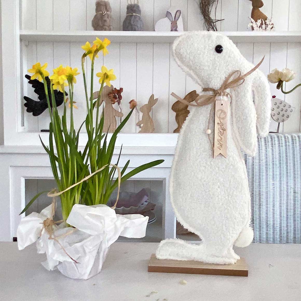 Osterhase Deko Ostern Dekoration weiss weich Stoff Mama dekorieren Soulbirdee Onlineshop
