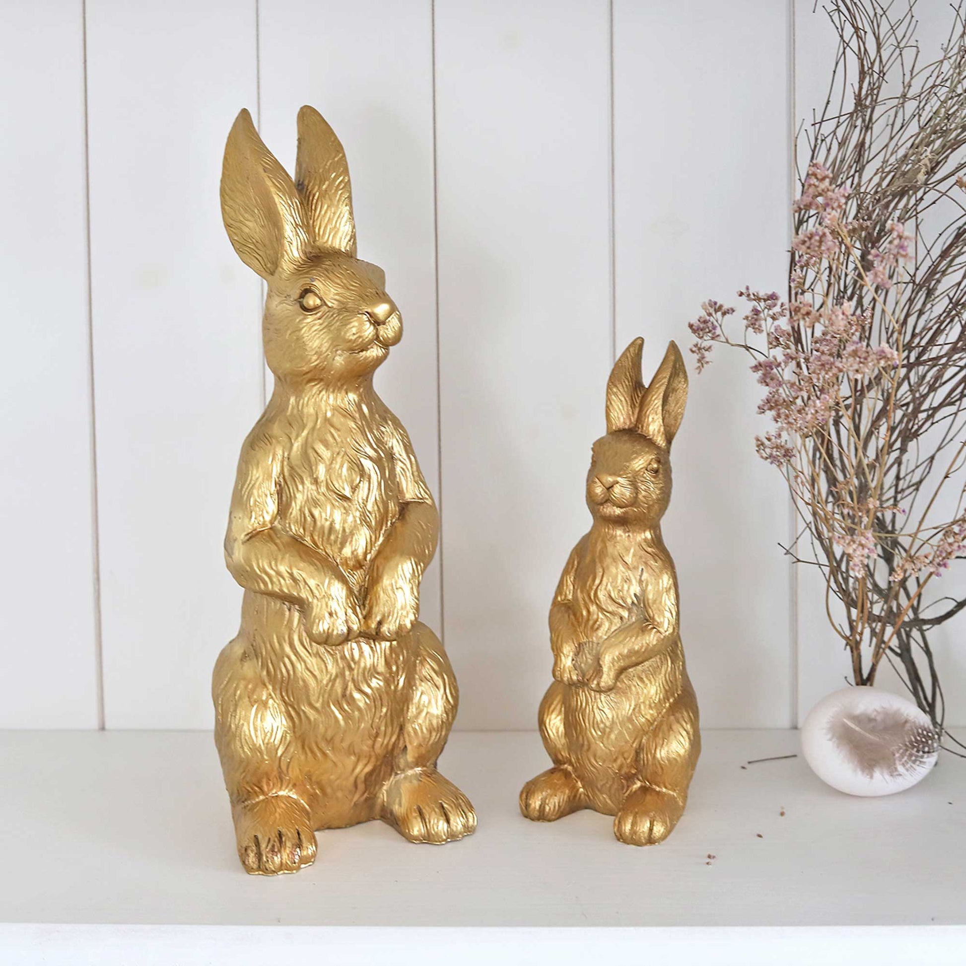 Osterhasen Goldhase Osterdeko Ostereier Osterblume Tulpe Blech weiss Gold Schwarz Homedeko wohnzimmer deko kaufen