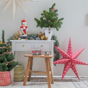 Papierstern | Stern aus Papier als Weihnachtsdeko ♥ Weihnachtsstern 90 cm Kirsch Rot ★ Papierstern kaufen ♥ Adventsdeko Bungalow DK ★ Soulbirdee Onlineshop Stern Papier Weihnachtsdeko Weihnachtsstern 90cm Rot Papierstern kaufen Adventsdeko Bungalow