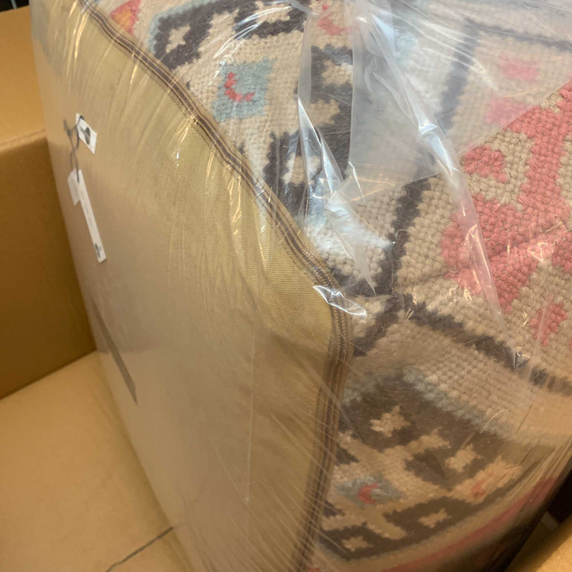 Pouf Mia Unterseite
