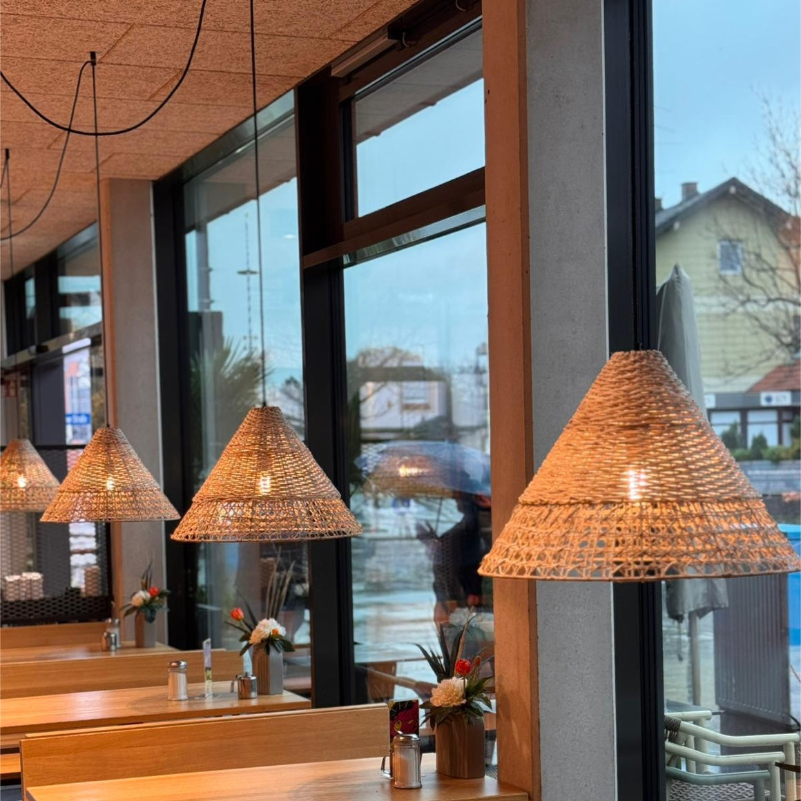 Rattan pendelleuchte lampe beleuchtung skandi cafe esstisch gastro soulbirdee prhome