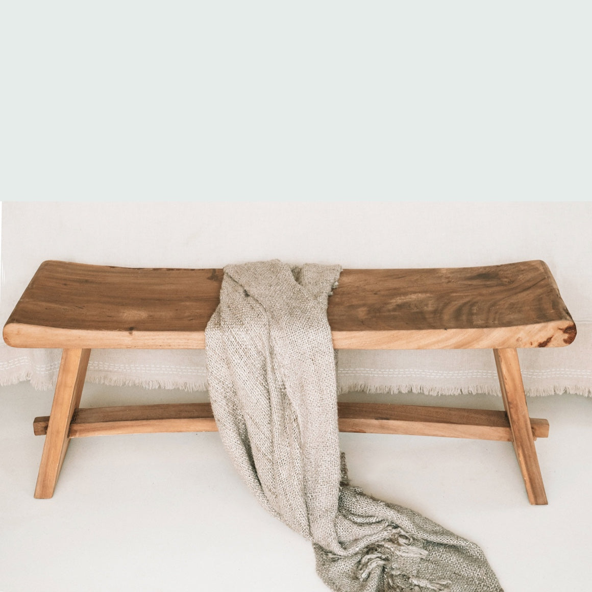Sitzbank bank holz holzmöbel möbel suar sitzmöbel soulbirdee onlineshop bazar bizar