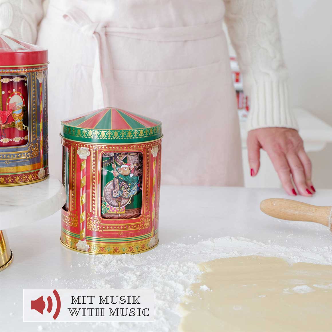 Spieluhrdose Karussell Keksdose Geschenkidee Blechdose England Nostalgie Vintage Karussell Pferdchen Pferd dreht sich und spielt eine Melodie Soulbirdee Onlineshop Weihnachtsdeko Weihnachten