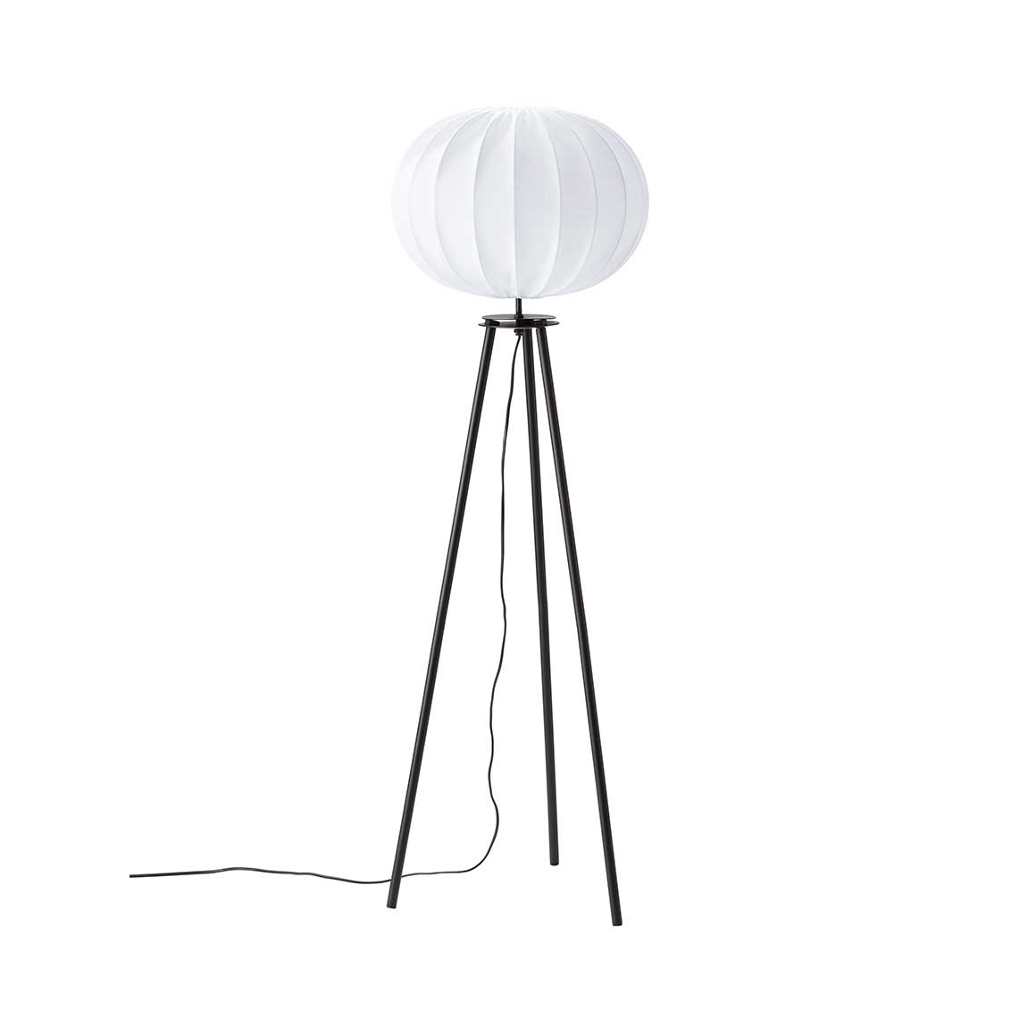 Stehlampe wohnzimmer stehleuchte modern elegant drei tripod weiss schwarz hilma soulbirdee onlineshop