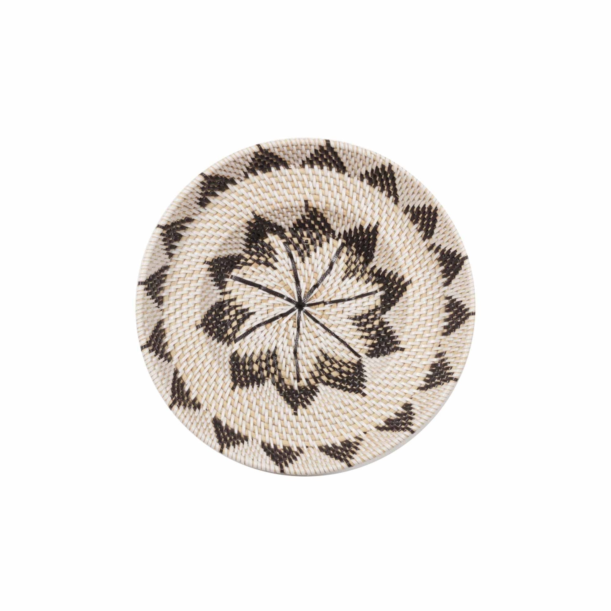 Wanddekoration aus Bali, genauer gesagt: aus Papua Neuguinea. Die runden Wandteller im Bohemian Stil dekorieren jede Wand
